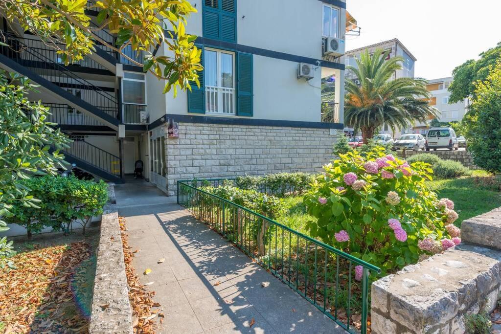 Apartment Magnolia دوبروفينك المظهر الخارجي الصورة